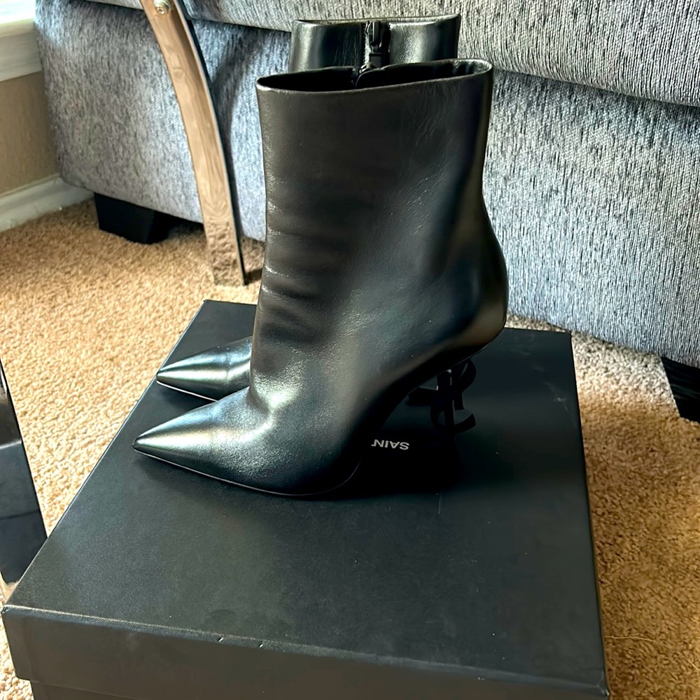 Opyum YSL boots. Beautiful condition. Worn twice.